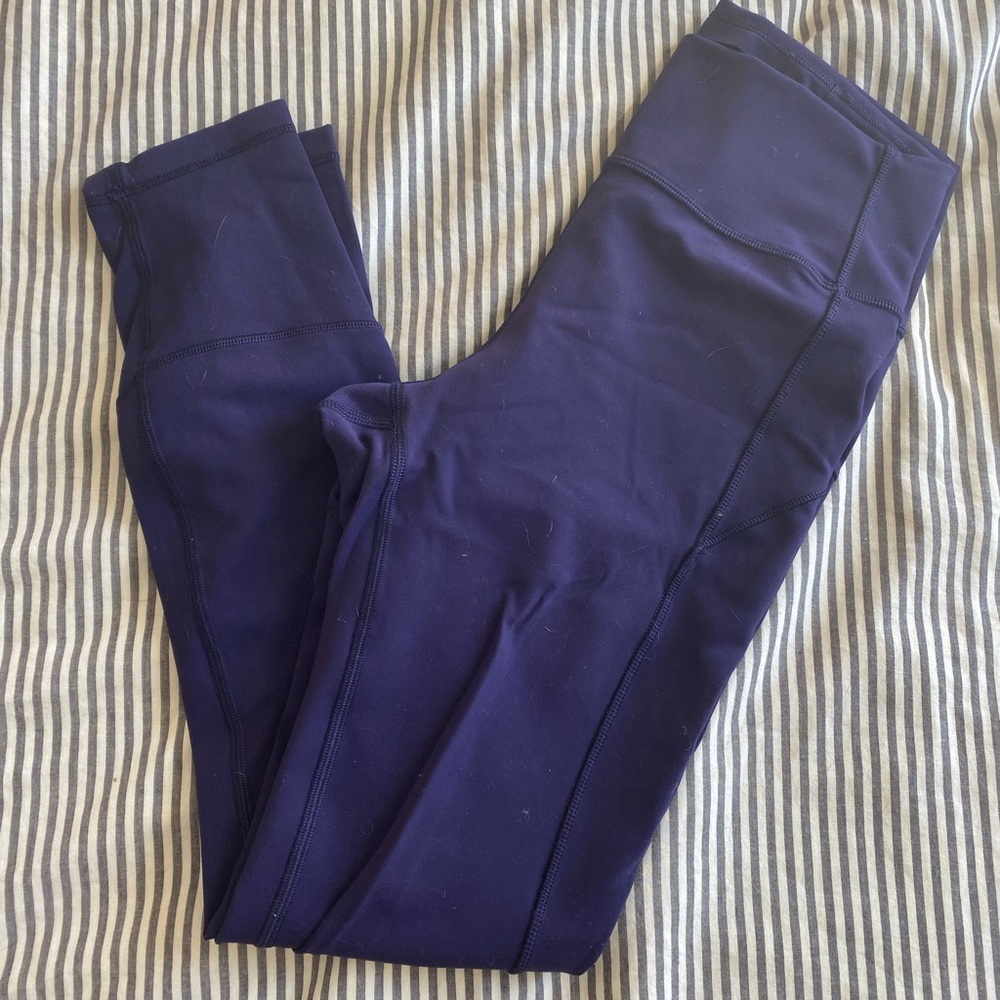 Lululemon in movement leggings